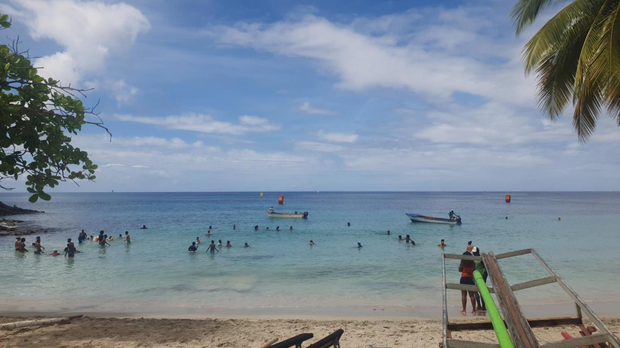 Villa Les Mahoganys Riviere-Salee Luaran gambar