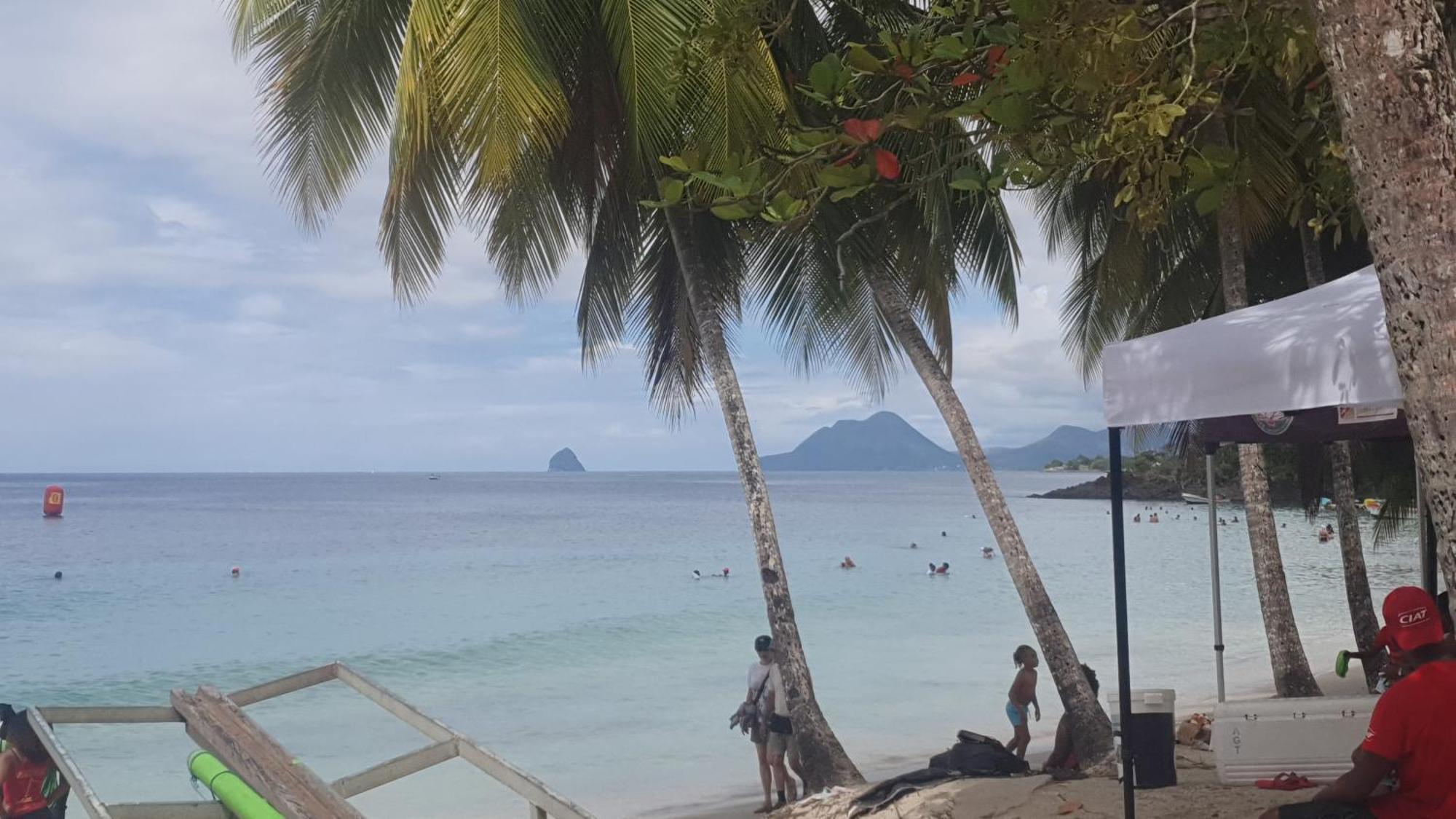 Villa Les Mahoganys Riviere-Salee Luaran gambar